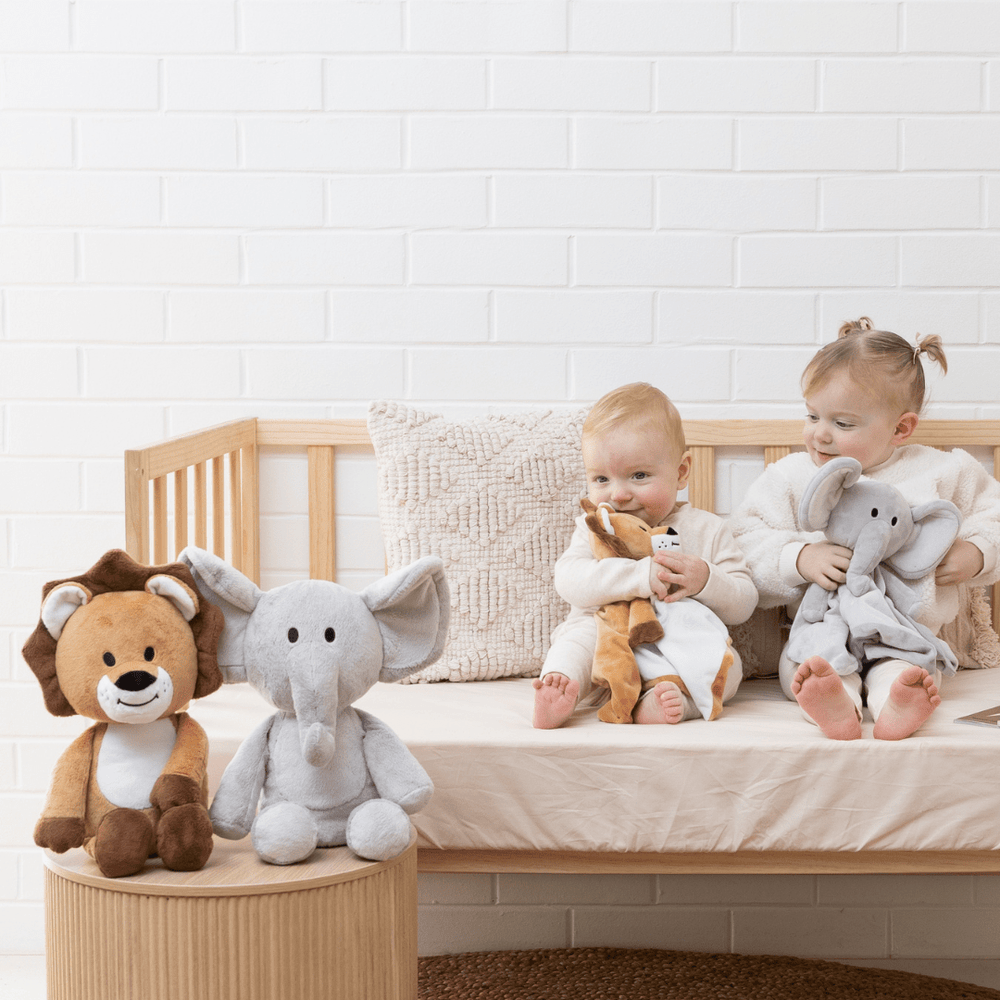 
                      
                        Sleep Toy - Stampy the Elephant - Riff Raff Baby US
                      
                    